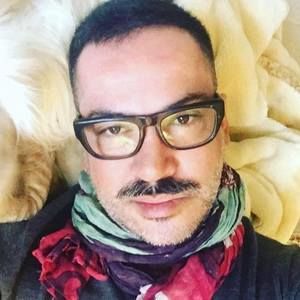 Meet your Posher, Ramiro